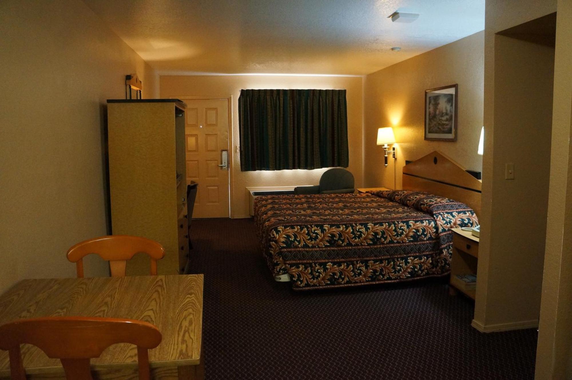 Delux Inn Tulsa Zewnętrze zdjęcie